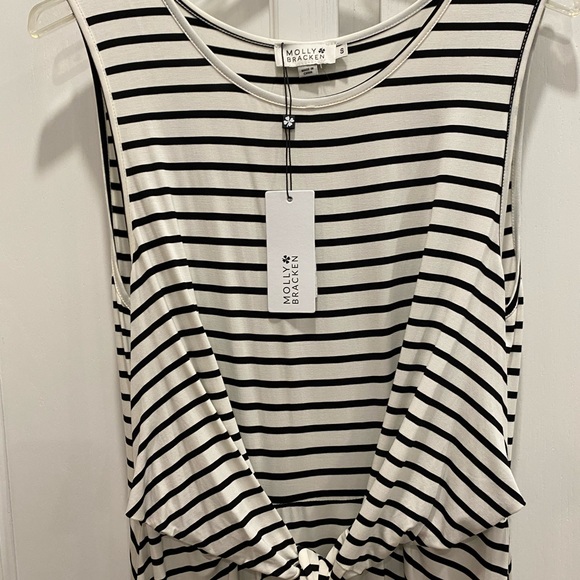 Beautiful striped dress - Picture 3 of 5